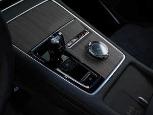 Внедорожник Geely Xingyue L 2025 года, 4299987 рублей, Москва