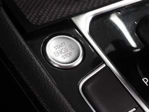 Седан Volkswagen Passat 2018 года, 2226000 рублей, Воронеж