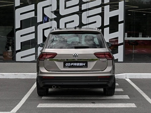 Внедорожник Volkswagen Tiguan 2018 года, 2870000 рублей, Волгоград