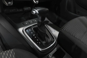 Хетчбэк Kia Rio X-Line 2020 года, 1849000 рублей, Новокузнецк