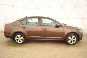 Хэтчбек Skoda Octavia 2016 года, 1625000 рублей, Обнинск