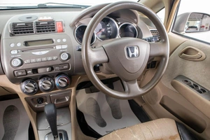 Седан Honda Fit Aria 2006 года, 629000 рублей, Барнаул