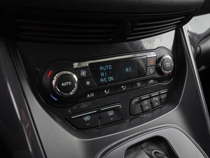 Внедорожник Ford Kuga 2013 года, 1070000 рублей, Волгоград