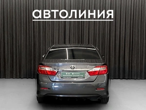 Седан Toyota Camry 2013 года, 1379000 рублей, Красноярск