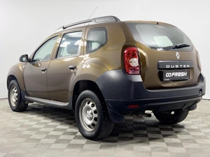Внедорожник Renault Duster 2014 года, 716100 рублей, Казань