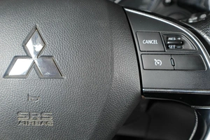 Внедорожник Mitsubishi Outlander 2016 года, 1899000 рублей, Тюмень