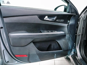 Седан Kia Cerato 2021 года, 1860000 рублей, Красноярск