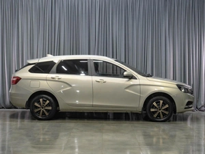 Универсал ВАЗ (LADA) Vesta 2018 года, 949000 рублей, Тюмень
