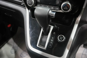 Минивэн Nissan Serena 2016 года, 1719000 рублей, Новокузнецк