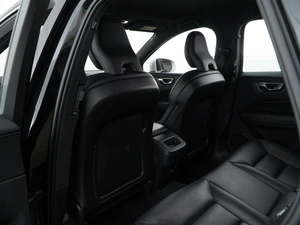 Внедорожник Volvo XC60 2018 года, 3423444 рублей, Москва