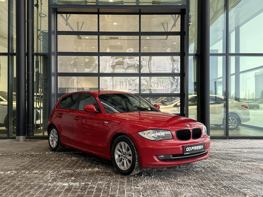 Хетчбэк BMW 1 серия 2010 года, 730000 рублей, Уфа