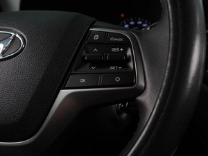 Седан Hyundai Solaris 2021 года, 1649000 рублей, Воронеж