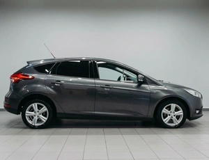 Хетчбэк Ford Focus 2015 года, 849000 рублей, Красноярск