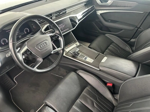 Седан Audi A6 2022 года, 5900000 рублей, Кемерово