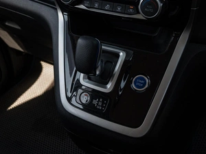 Минивэн Nissan Serena 2018 года, 2250000 рублей, Краснодар