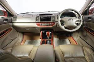 Седан Toyota Camry 2002 года, 879000 рублей, Новосибирск