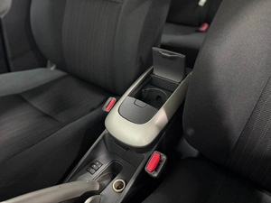 Хетчбэк Toyota Auris 2008 года, 679000 рублей, Красноярск