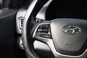 Седан Hyundai Solaris 2020 года, 1369000 рублей, Новосибирск