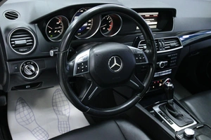 Универсал Mercedes-benz C-класс 2013 года, 1433000 рублей, Солонцы