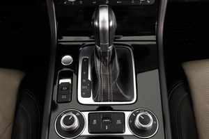 Внедорожник Volkswagen Touareg 2017 года, 3449000 рублей, Пермь