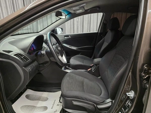 Седан Hyundai Solaris 2015 года, 820000 рублей, Красноярск