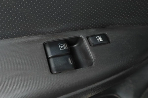 Хетчбэк Nissan Note 2007 года, 479000 рублей, Тюмень