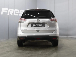 Внедорожник Nissan X-Trail 2018 года, 1720000 рублей, Омск