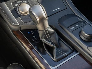Седан Lexus ES 2017 года, 2898000 рублей, Краснодар