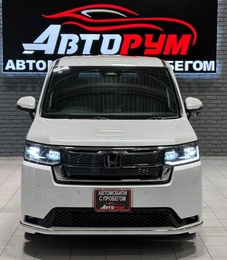 Минивэн Honda Stepwgn Spada 2022 года, 2897000 рублей, Красноярск
