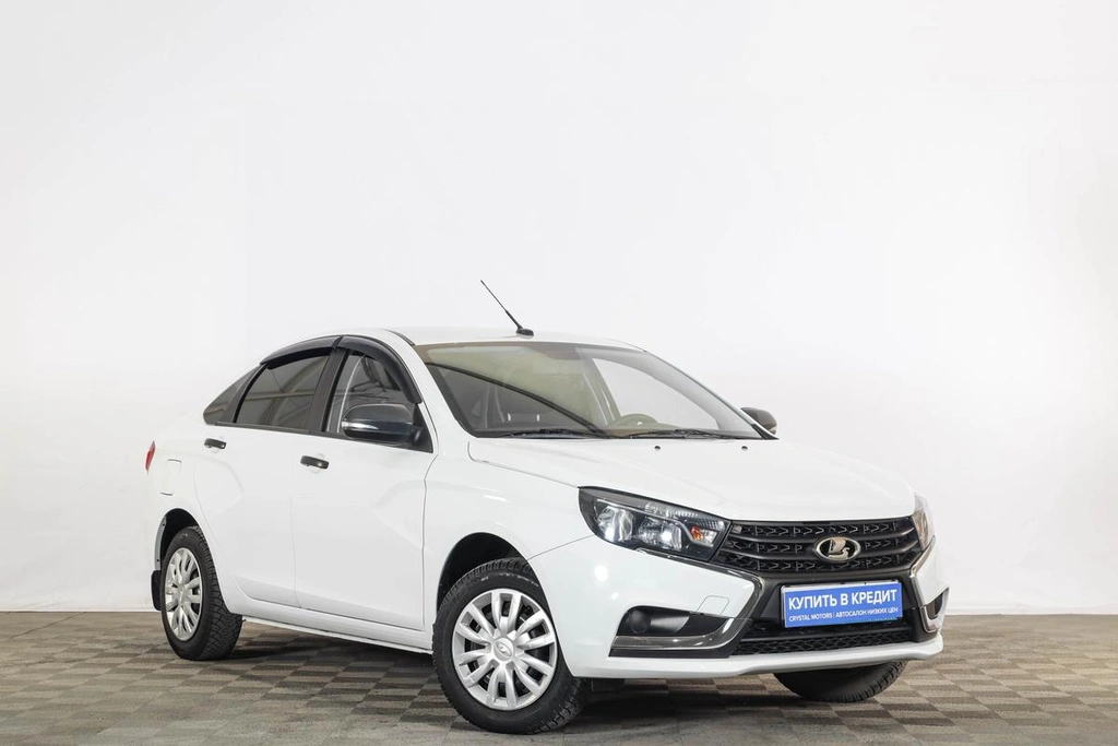 Седан ВАЗ (LADA) Vesta 2019 года, 979000 рублей, Тюмень
