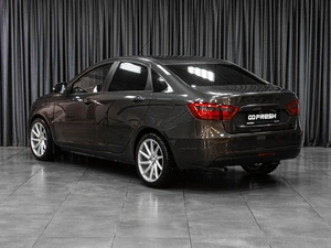 Седан ВАЗ (LADA) Vesta 2017 года, 879000 рублей, Тюмень