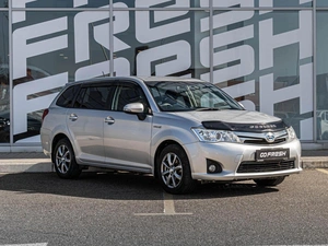 Универсал Toyota Corolla Fielder 2014 года, 1295000 рублей, Краснодар