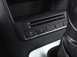 Внедорожник Volkswagen Tiguan 2012 года, 1120000 рублей, Ростов-на-Дону