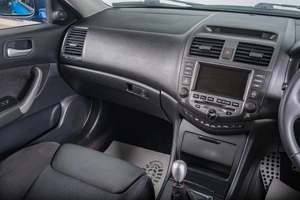 Седан Honda Accord 2002 года, 1189000 рублей, Томск