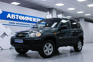 Внедорожник Chevrolet Niva 2017 года, 768000 рублей, Солонцы
