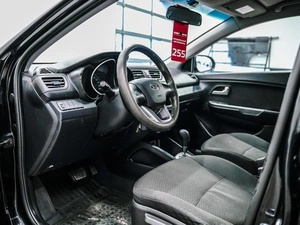 Седан Kia Rio 2012 года, 865000 рублей, Красноярск