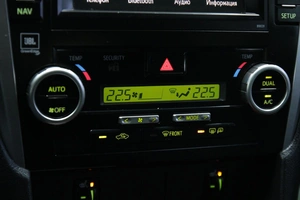 Седан Toyota Camry 2012 года, 1778000 рублей, Солонцы