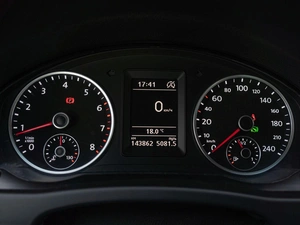 Внедорожник Volkswagen Tiguan 2015 года, 1169000 рублей, Краснодар