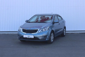 Седан Kia Rio 2014 года, 840000 рублей, Брянск