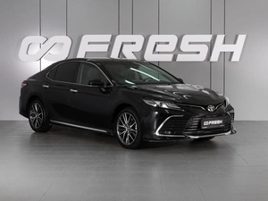 Седан Toyota Camry 2023 года, 3499000 рублей, Красный Пахарь