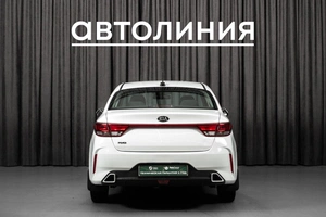Седан Kia Rio 2020 года, 1150000 рублей, Красноярск