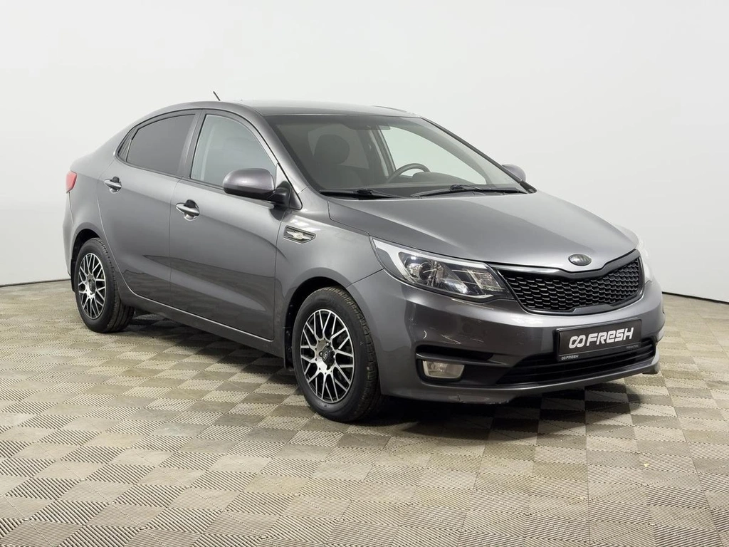 Седан Kia Rio 2015 года, 875200 рублей, Казань