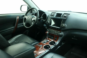 Внедорожник Toyota Highlander 2013 года, 2120000 рублей, Красноярск