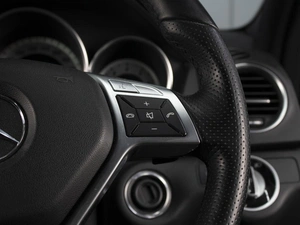 Седан Mercedes-benz C-класс 2012 года, 1800000 рублей, Омск