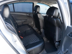 Седан Opel Astra 2012 года, 849000 рублей, Кропоткин