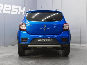 Хетчбэк Renault Sandero Stepway 2016 года, 1075000 рублей, Омск