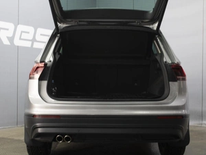 Внедорожник Volkswagen Tiguan 2019 года, 2690000 рублей, Омск