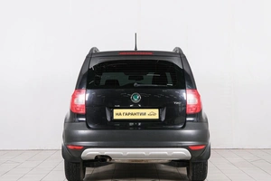 Внедорожник Skoda Yeti 2011 года, 739000 рублей, Красноярск