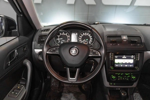 Внедорожник Skoda Yeti 2016 года, 1199000 рублей, Петрозаводск