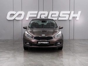 Хетчбэк Kia Ceed 2012 года, 899000 рублей, Воронеж